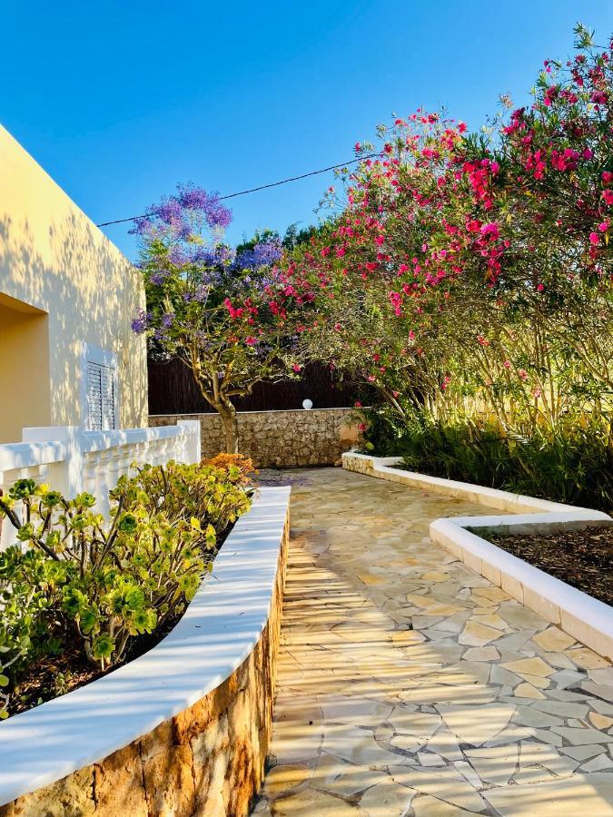 Villa Con Piscina Gigante Sant Francesc de s'Estany Экстерьер фото