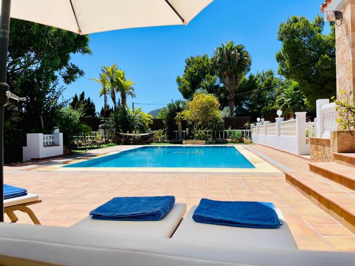 Villa Con Piscina Gigante Sant Francesc de s'Estany Экстерьер фото
